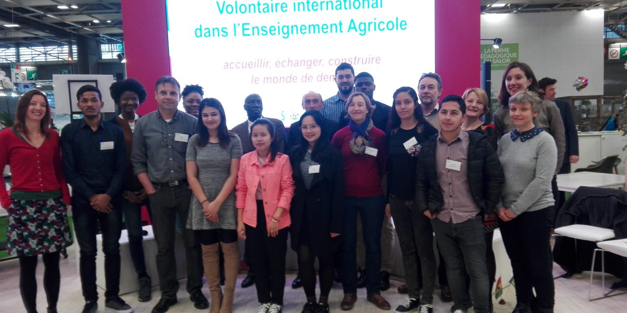 Volontaire International dans l’Enseignement Agricole : accueillir, échanger, construire le monde de demain… Conférence au SIA !