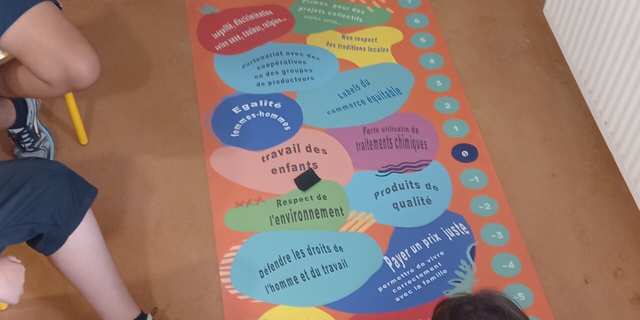 Fête du commerce équitable et de l’arbre  à Vestric (Gard)